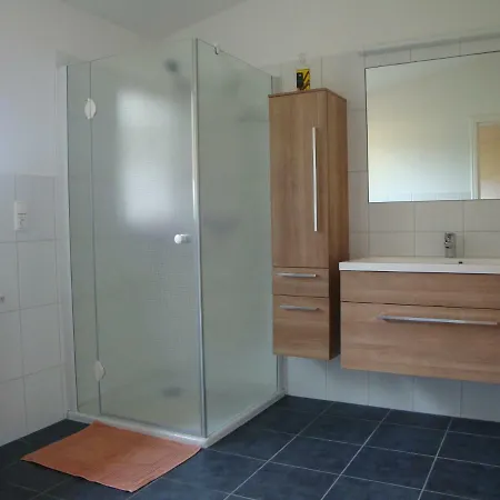 アパート Am Waldessaum 10 *